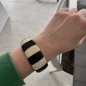 Black and Gold vintage stretch Bracelet with Rhinestones